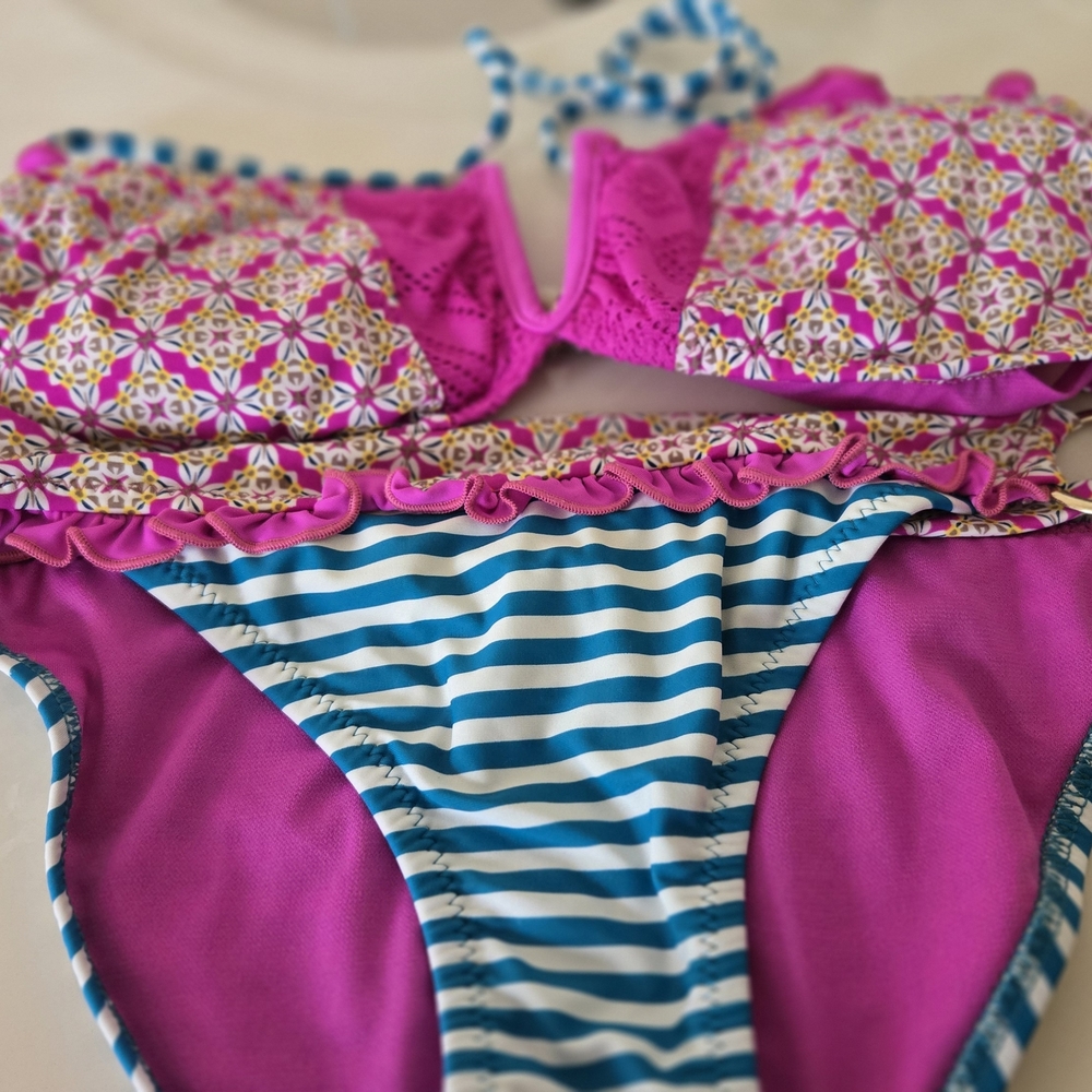 Swimwear Set in Pink and Blue Stripes